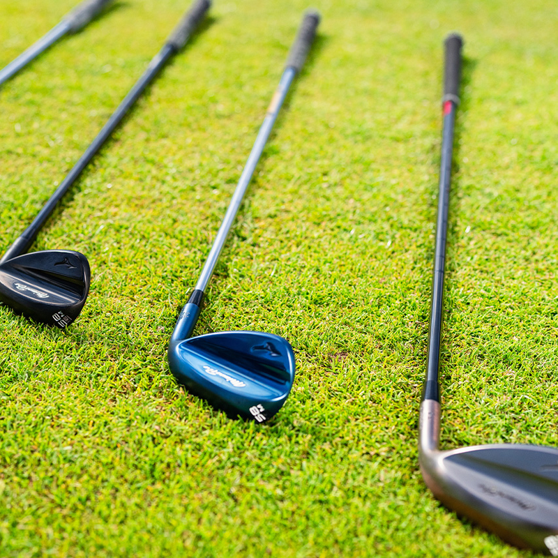 Mizuno Pro T-1 Black Ion Wedge